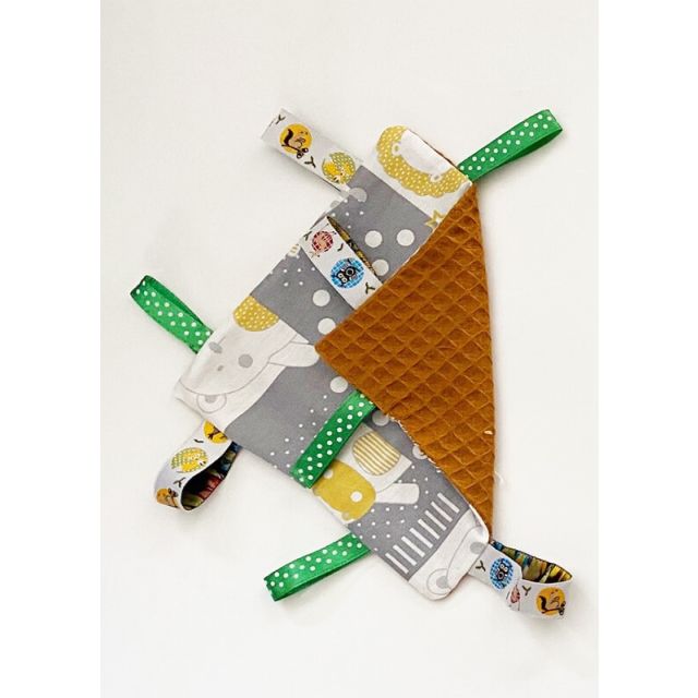 Baby labeldoekje sweet baby animals - oker wafelstof van N'STUDIO