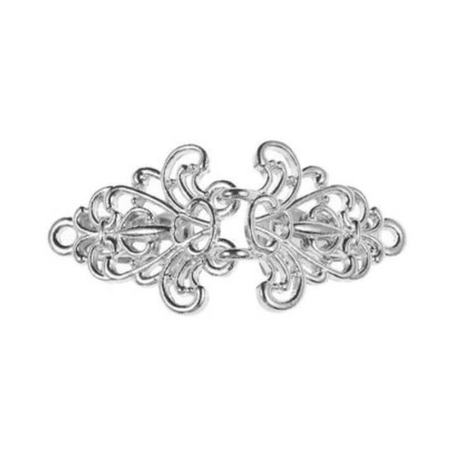 Silver baroque lilies haak en oog vestklemmen
